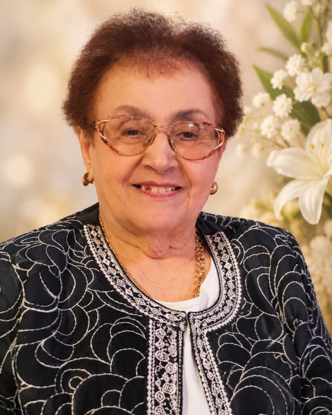 Stella Criscenzo 